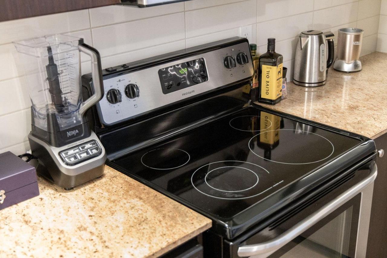 Apartmán Beautiful Townhouse Near Yorkdale Mall, Wilson Subway Toronto Exteriér fotografie